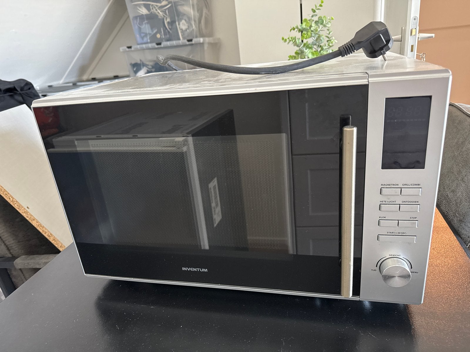 Inventum MN305C Combimagnetron - gebruikt, Ophalen, Combimagnetron, Gebruikt, Draaiplateau