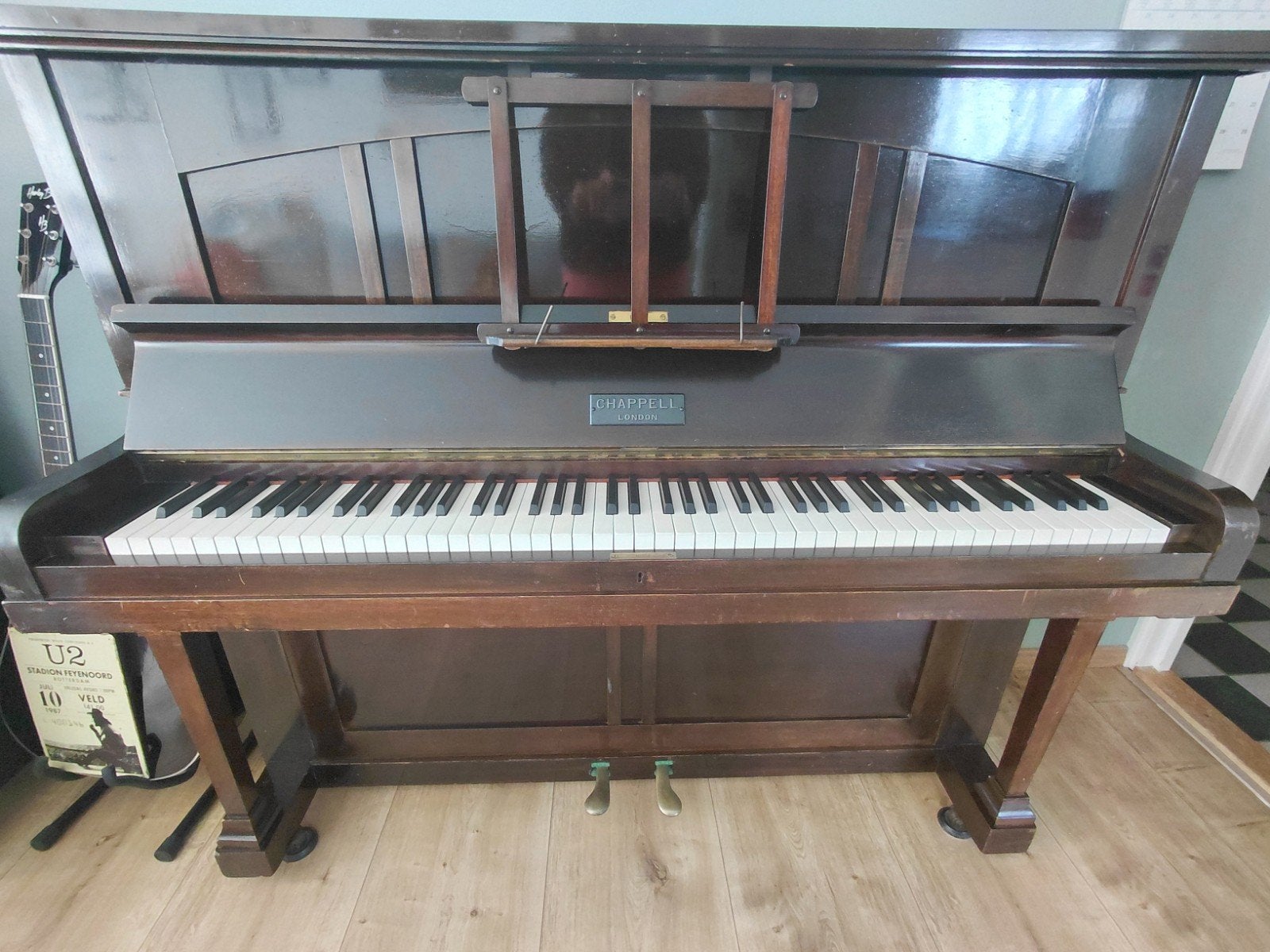 Een kwalitatief goede Britse piano, Ophalen, Gebruikt, Bruin