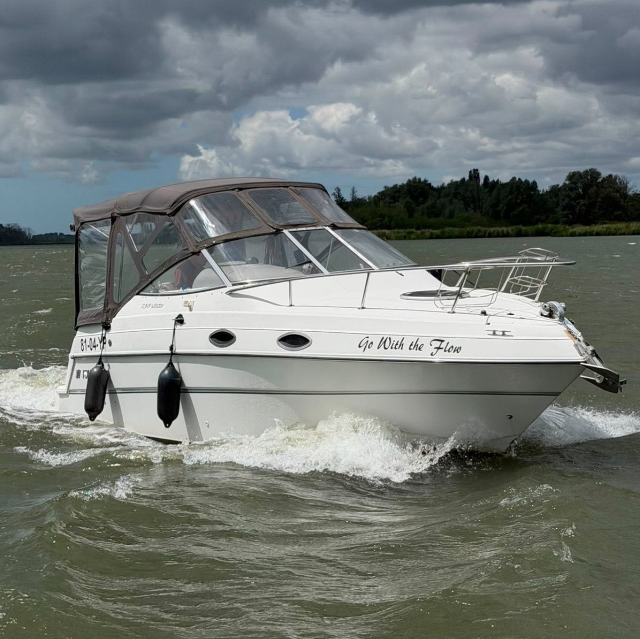 Four Winns Vista 238 | Volvo Penta 4.3 GI Duo Prop | 2000, Ophalen, Binnenboordmotor, Elektrisch, Zo goed als nieuw
