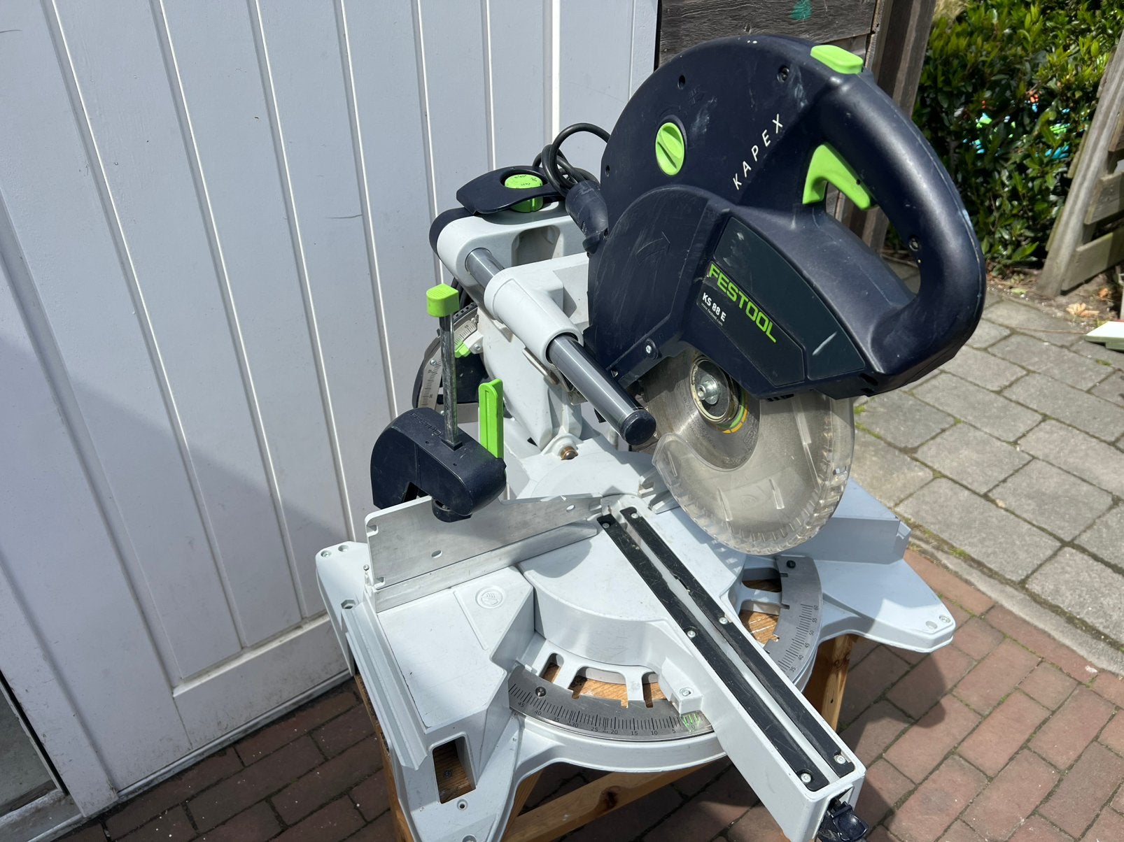 Festool Kapex KS 88 afkortzaagmachine, Doe-het-zelf en Verbouw, Gereedschap | Zaagmachines, Gebruikt, Afkortzaag, 1200 watt of meer