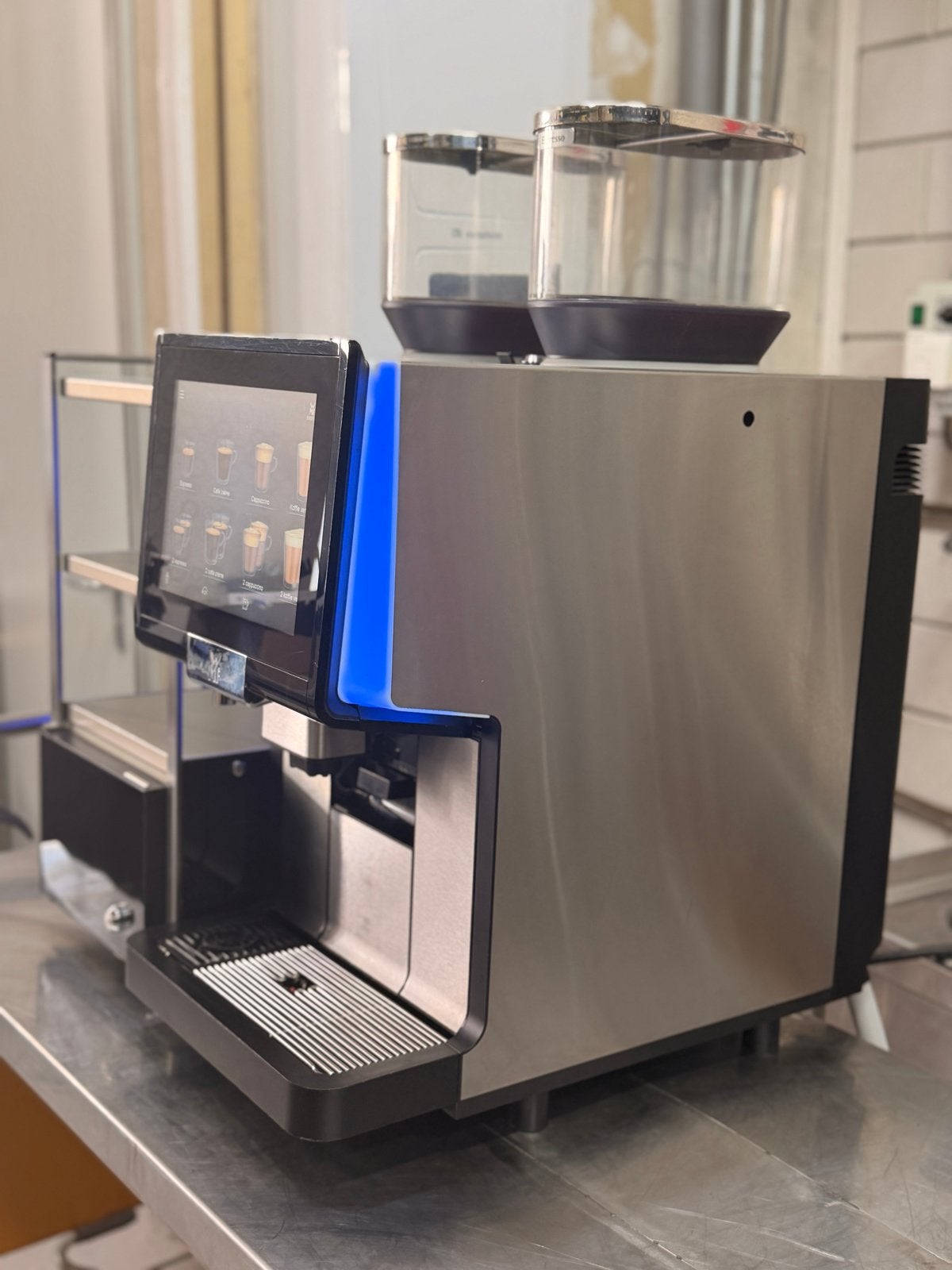 Foto 7 van WMF 5000 S+ Dynamic Milk – Complete set met Cup&Cool - 230V