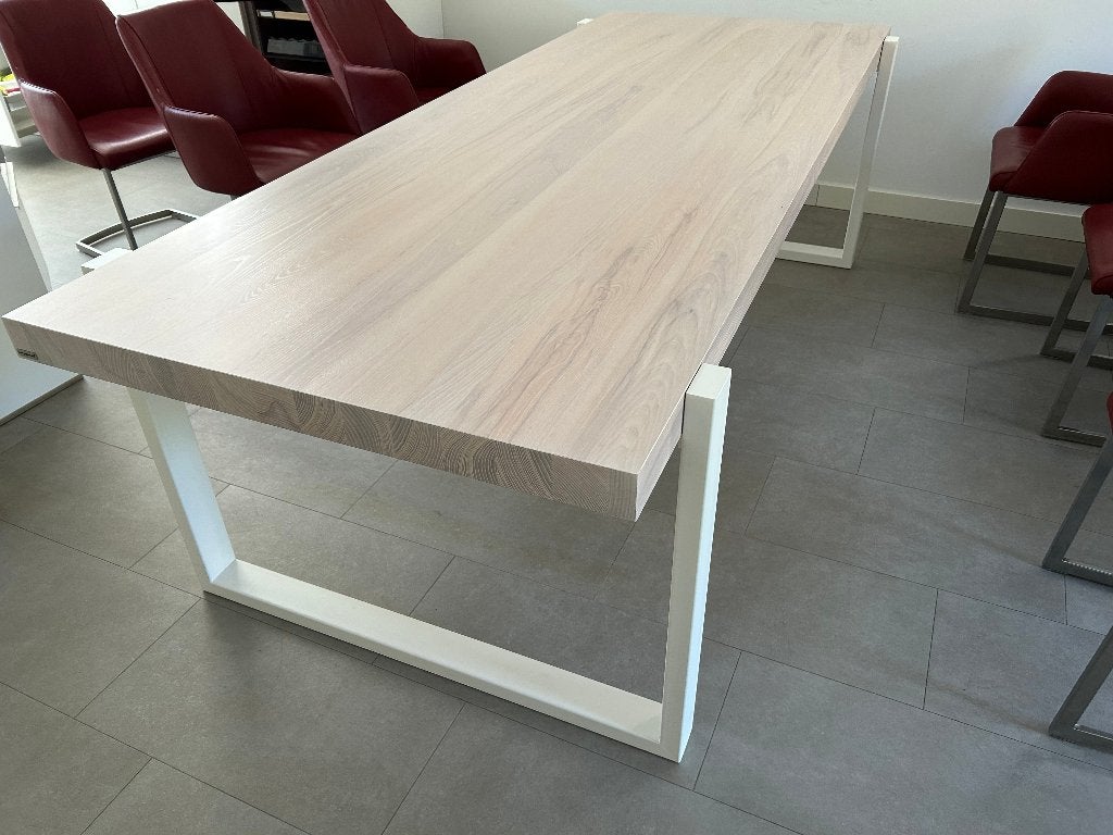 Eettafel Bert Plantage 1 van 1 Alef Model, Huis en Inrichting, Ophalen, 100 tot 150 cm, Kernessen Hout, 200 cm of meer