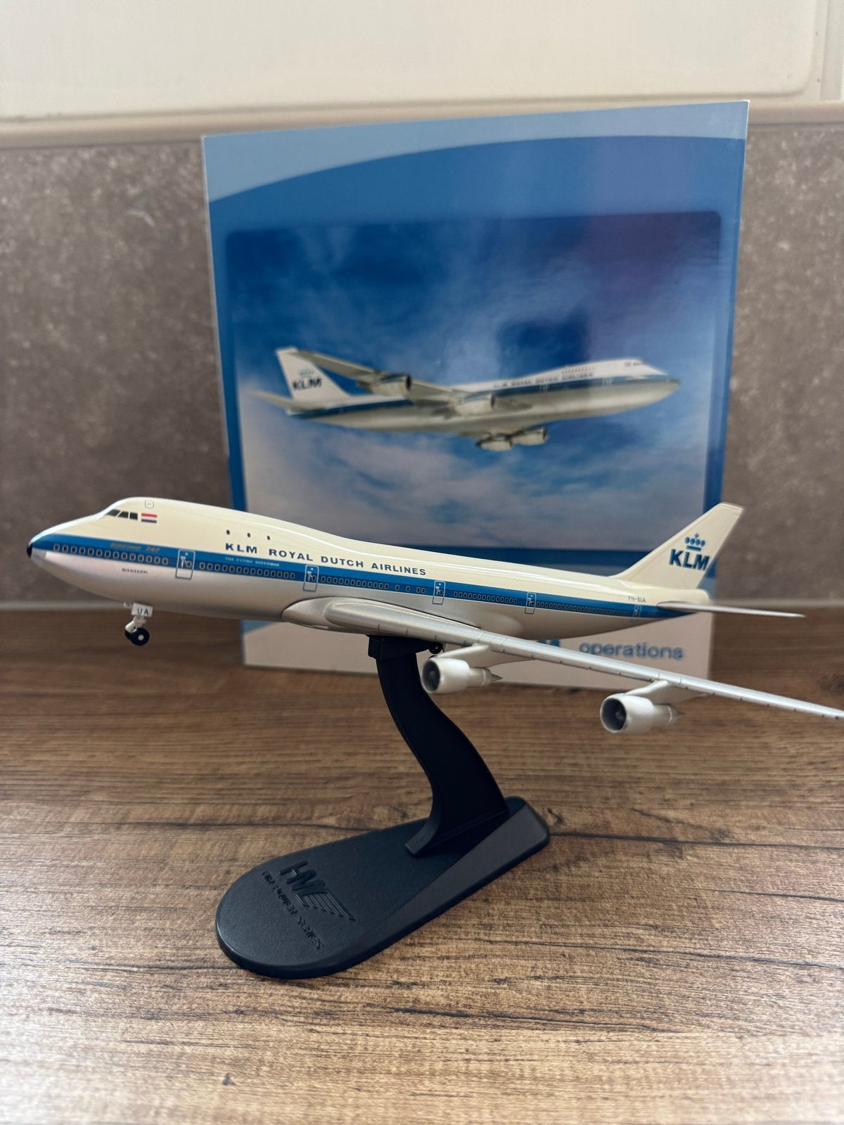 Hobbymaster 1:300 KLM Boeing 747-200 Mississippi (uitverkoch, Overige merken, 1:200 of kleiner, Ophalen of Verzenden, Zo goed als nieuw