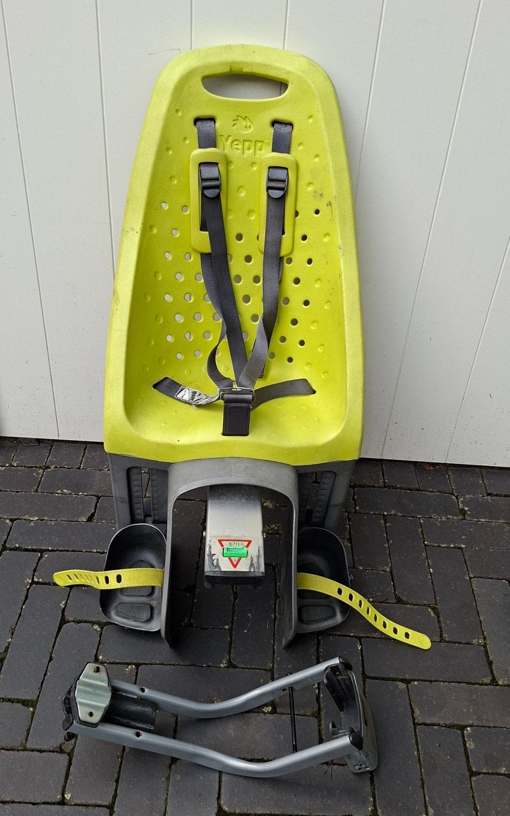 Yepp geel fiets achterzitje met bevestiging, Ophalen, Gebruikt