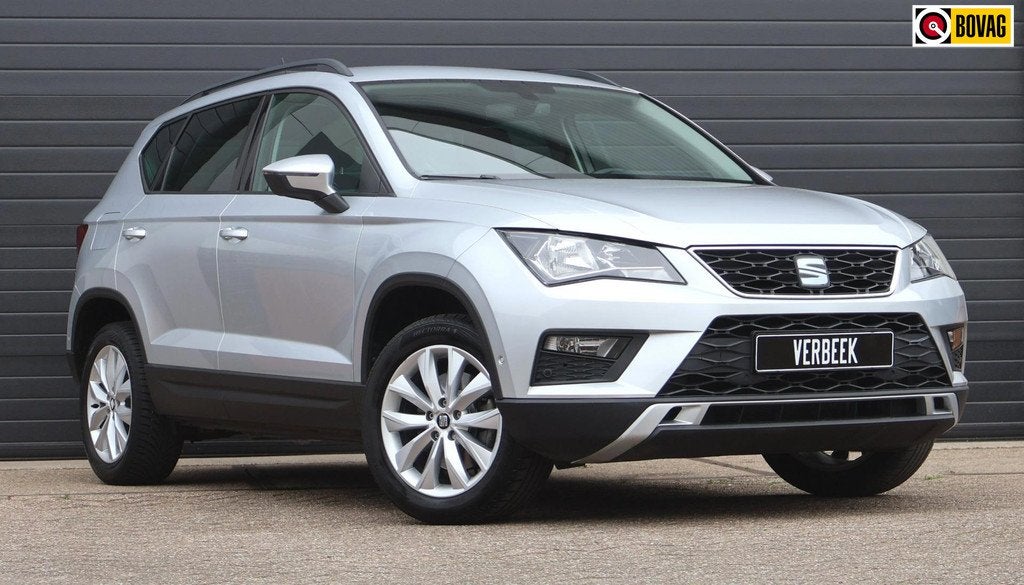 SEAT Ateca 1.0 EcoTSI Style Clima/PDC/Cruise/Navi, Auto's, Voorwielaandrijving, Automatische klimaatregeling, Stof, Gebruikt