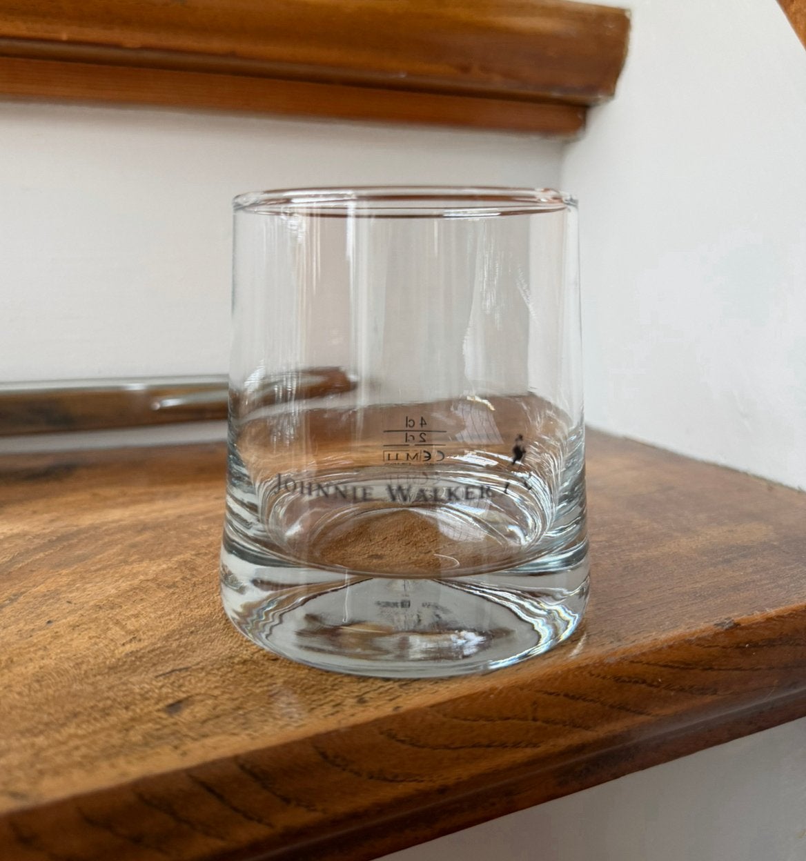 Johnnie Walker whisky glas, Ophalen of Verzenden, Zo goed als nieuw, Borrel- of Shotglas