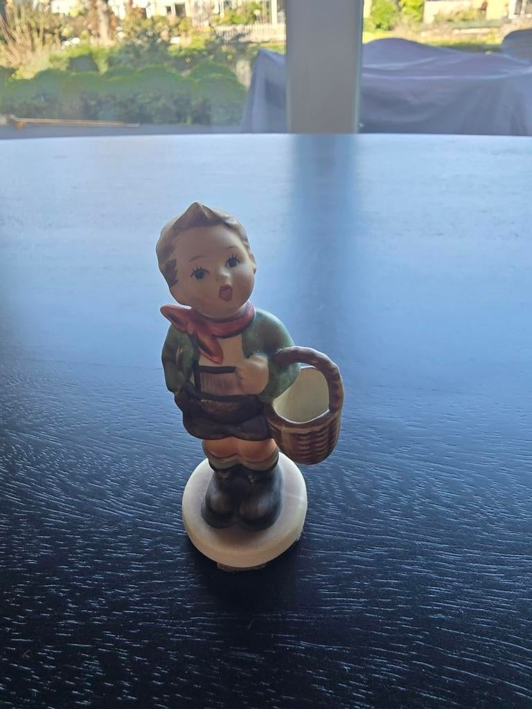 Hummeltje met mandje, Verzamelen, Ophalen of Verzenden