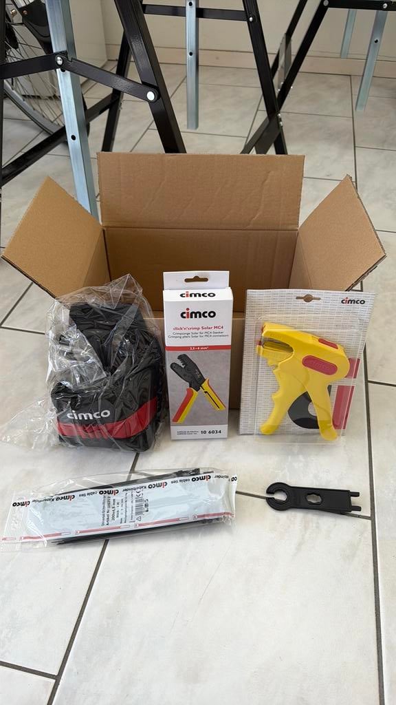 Solar pv set €25 per doos! 5 dozen voor €100., Ophalen, Nieuw