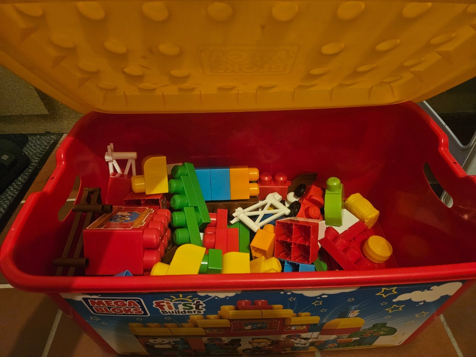 Mega Bloks First Builders Bouwblokken in opbergdoos, Kinderen en Baby's, Ophalen of Verzenden, Gebruikt, Megabloks