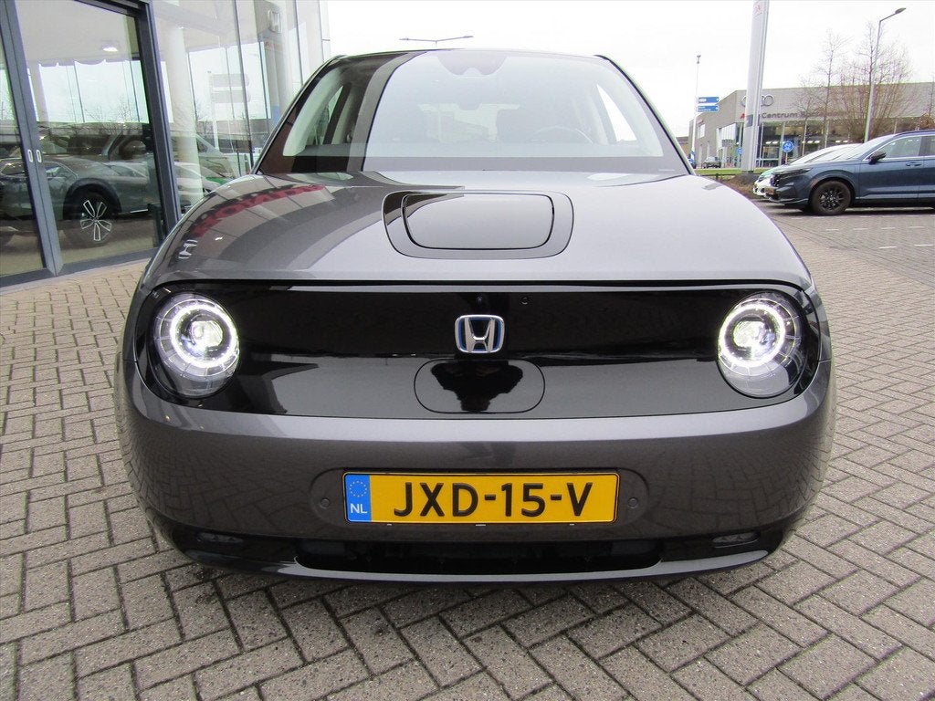 Honda E Electric 154pk Advance 16'', Auto's, Gebruikt, Zwart, 35 kWh, 4 stoelen