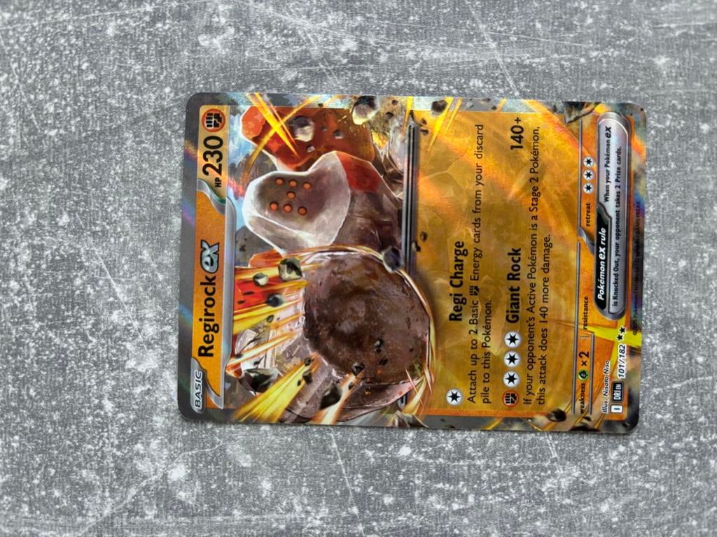 Regirock GX Pokémon kaart, Ophalen of Verzenden, Gebruikt, Losse kaart, Foil