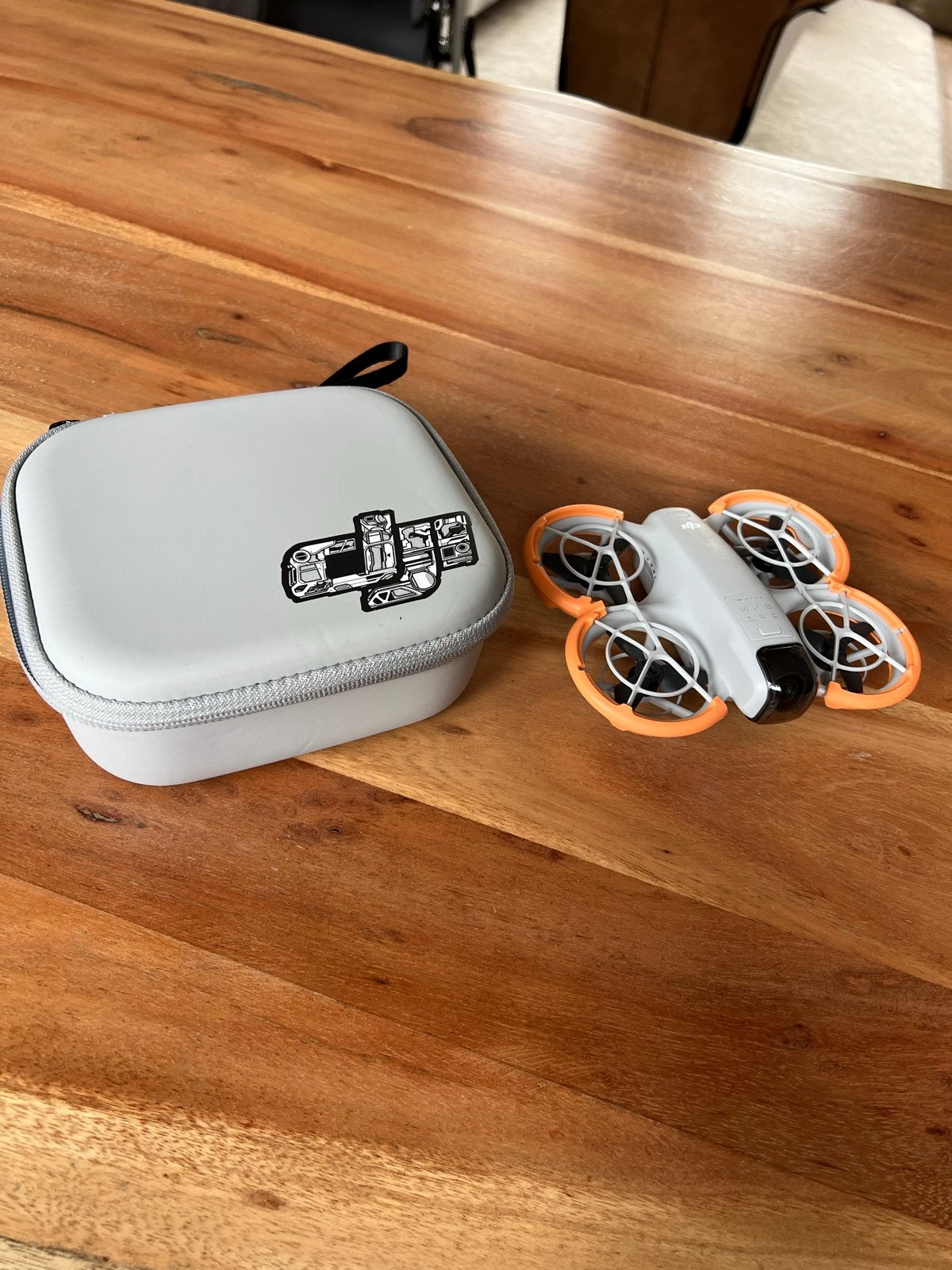 DJI Neo Drone - Compacte en gebruiksvriendelijke drone, Cameradrone, 100 tot 1000 meter, Zo goed als nieuw, Minder dan 250 gram