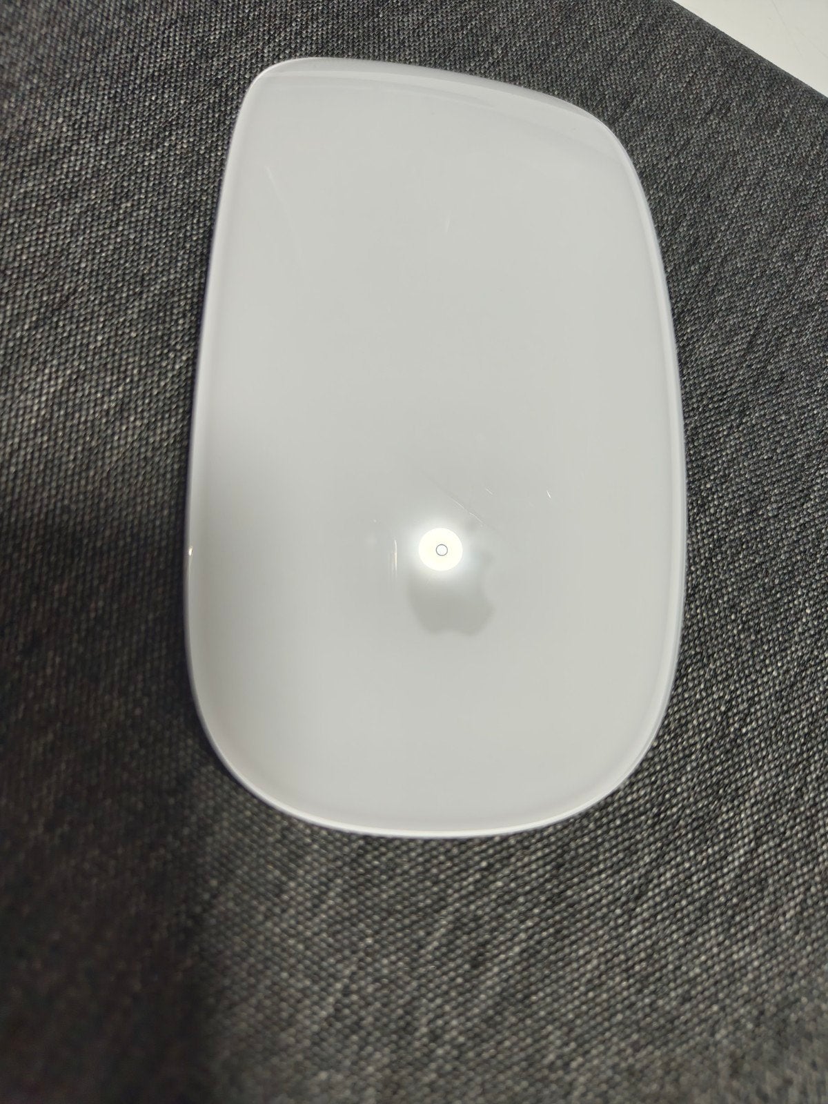 Apple Magic Mouse (USB-C), Computers en Software, Ophalen of Verzenden, Zo goed als nieuw