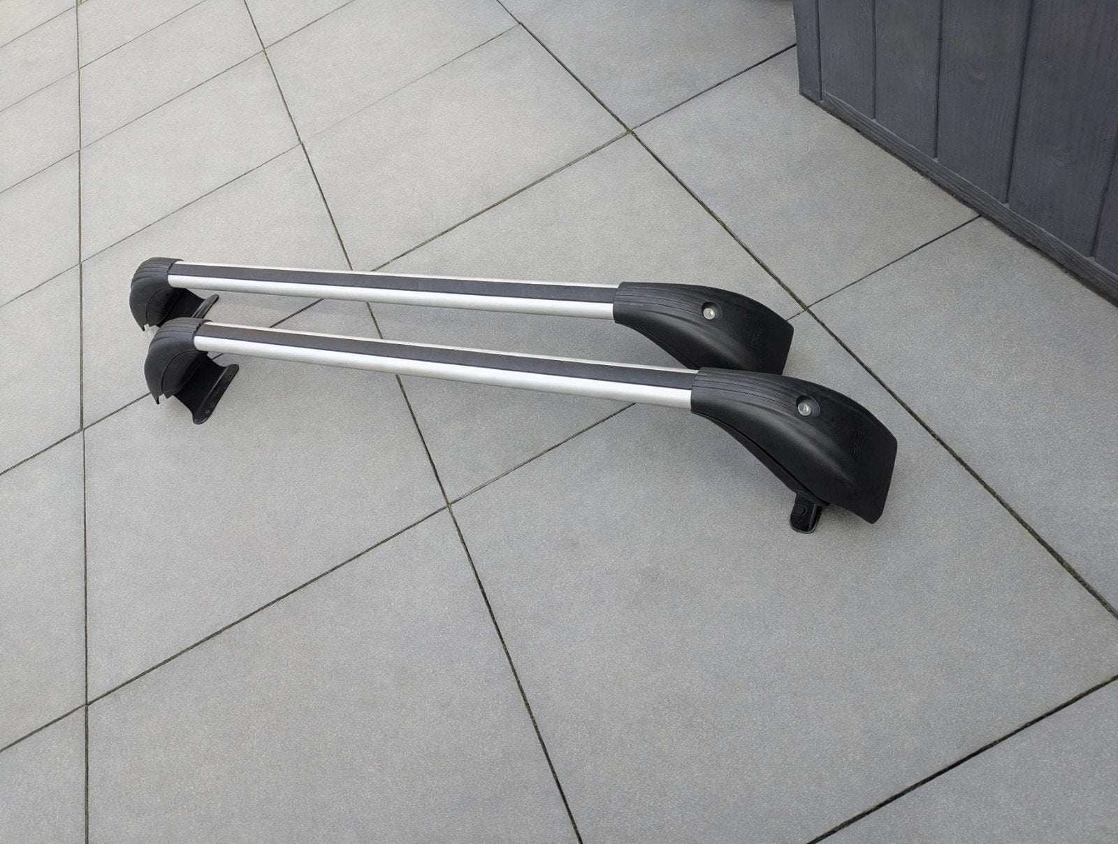 Originele Ford Focus Dakdragers – MK3 (2011-2018), Ophalen