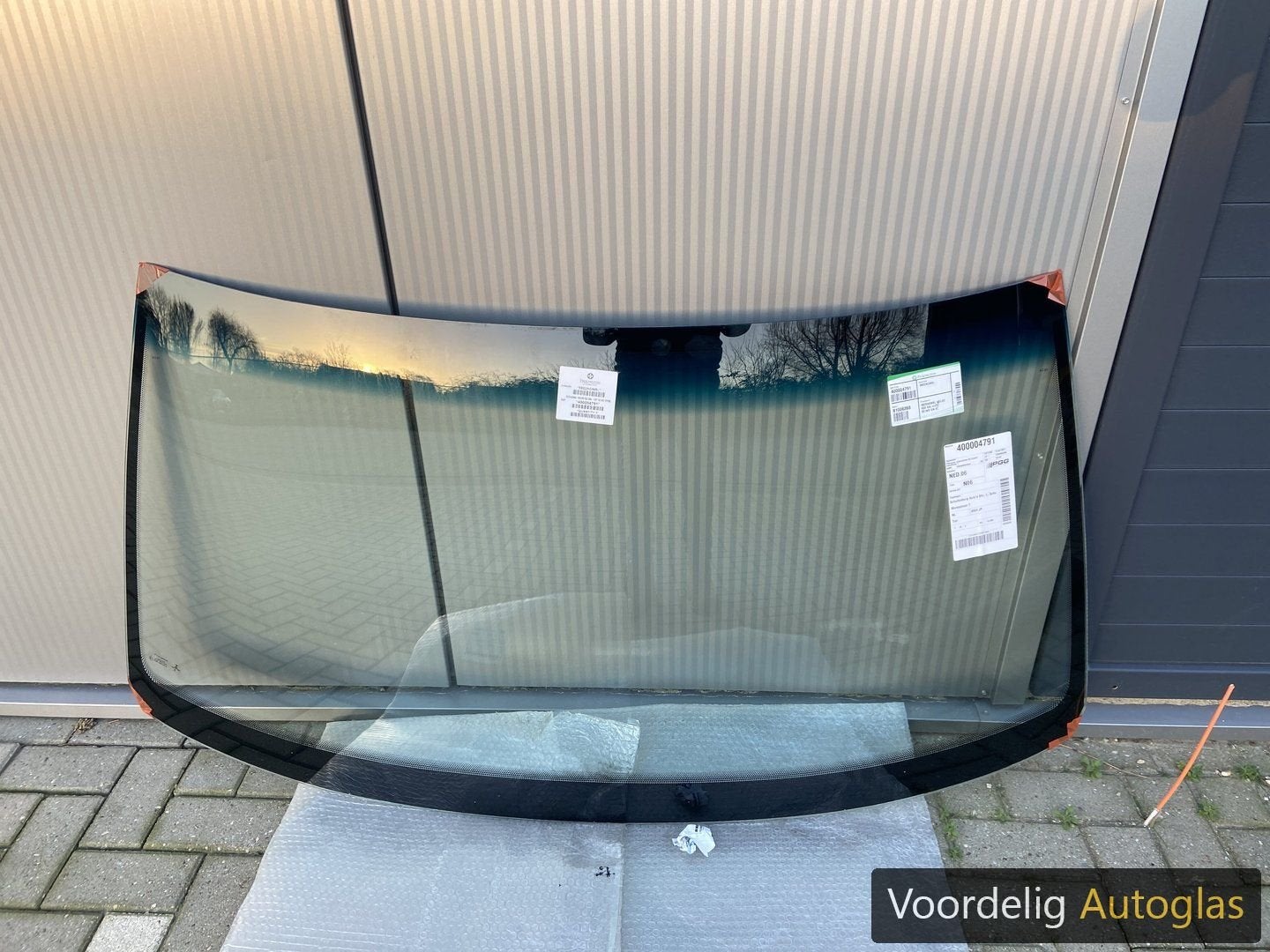 Voorruit Volvo 850 groen getint en zonneband, Ophalen, -, -, Nieuw