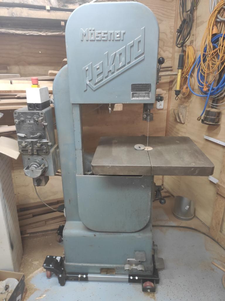 Mössner Rekord SM/400 lintzaagmachine uit 1964, Ophalen