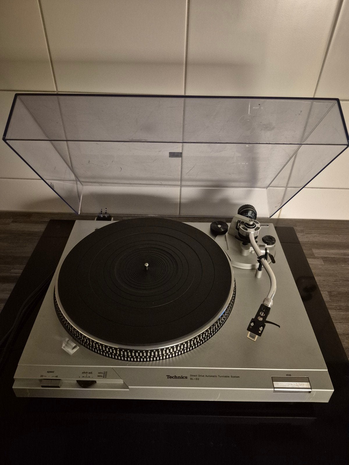 technics SL - D2, Ophalen, Pitch-regelaar, Zo goed als nieuw, Platenspeler