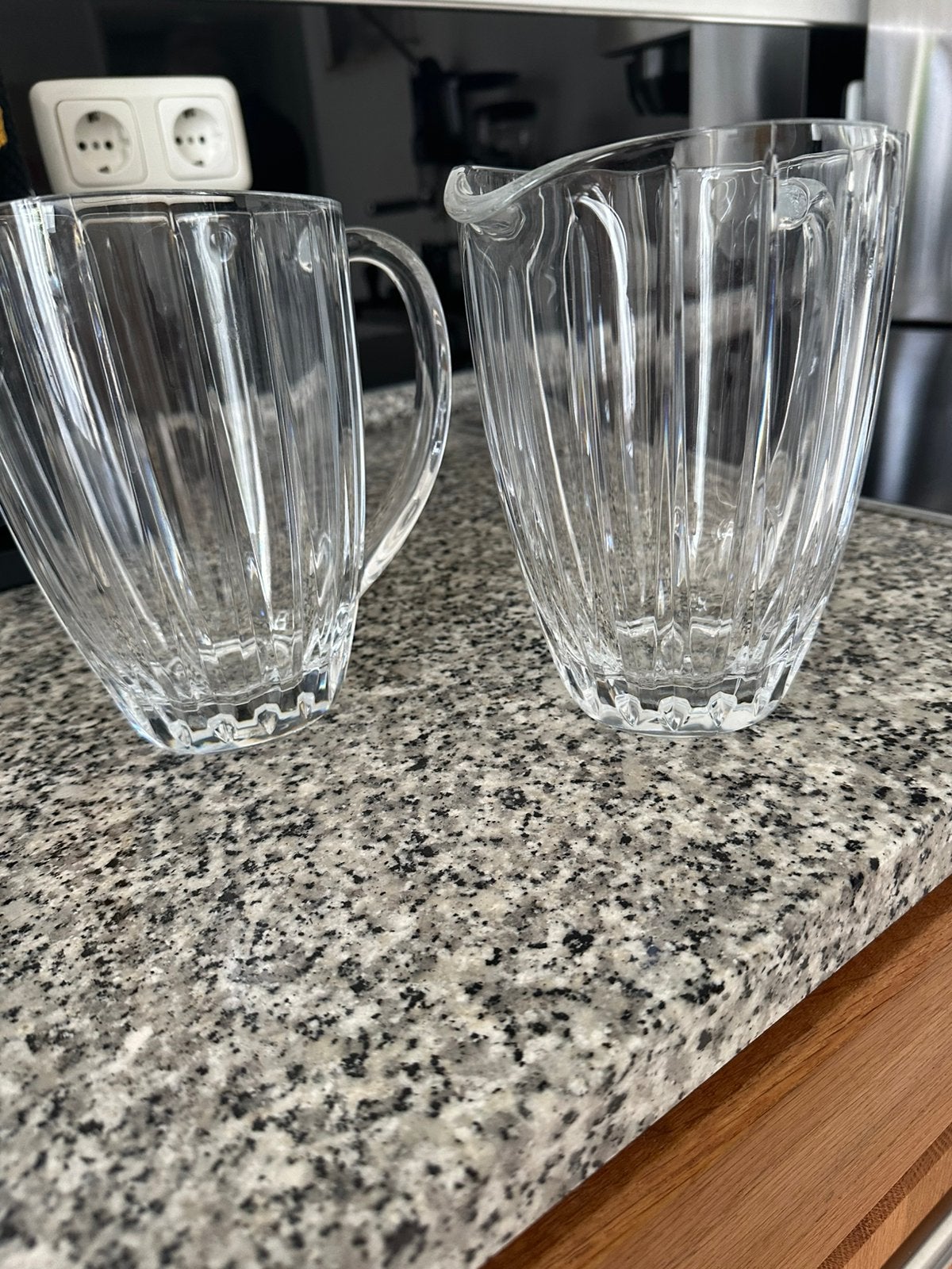 WEDGWOOD waterkannen, Ophalen of Verzenden, Zo goed als nieuw, Glas
