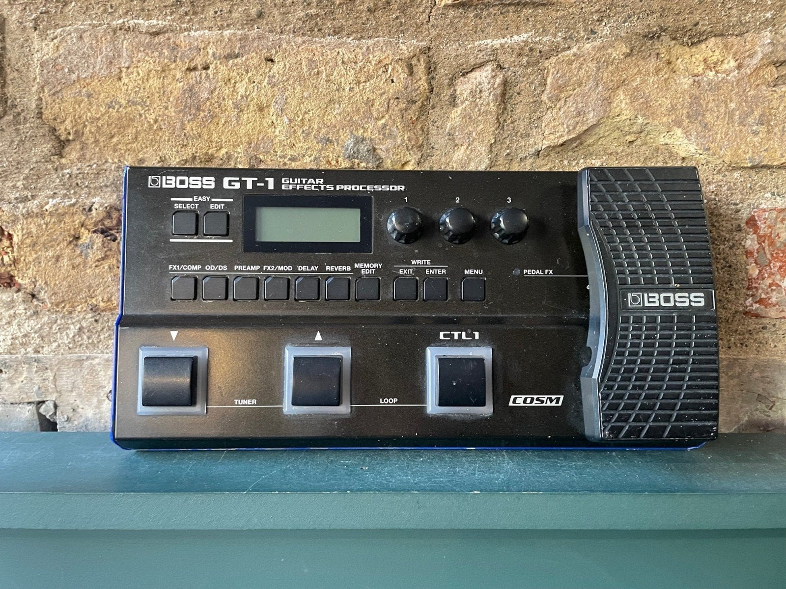 Boss GT 1 gitaar multi effect., Muziek en Instrumenten, Effecten, Ophalen of Verzenden, Zo goed als nieuw, Delay of Echo