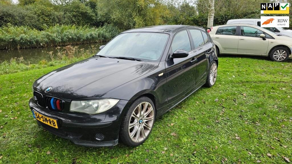 BMW 1-serie 118i Business Line, Auto's, 1-Serie, Achterwielaandrijving, 1225 kg, 4 cilinders