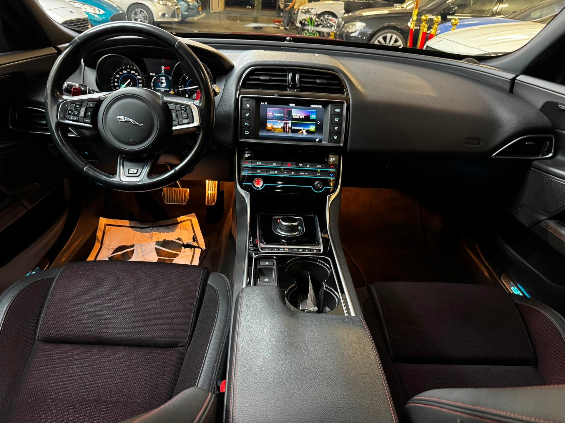 Jaguar XE 2.0 D Portfolio, Auto's, Automaat, Achterwielaandrijving, Euro 6, 4 cilinders