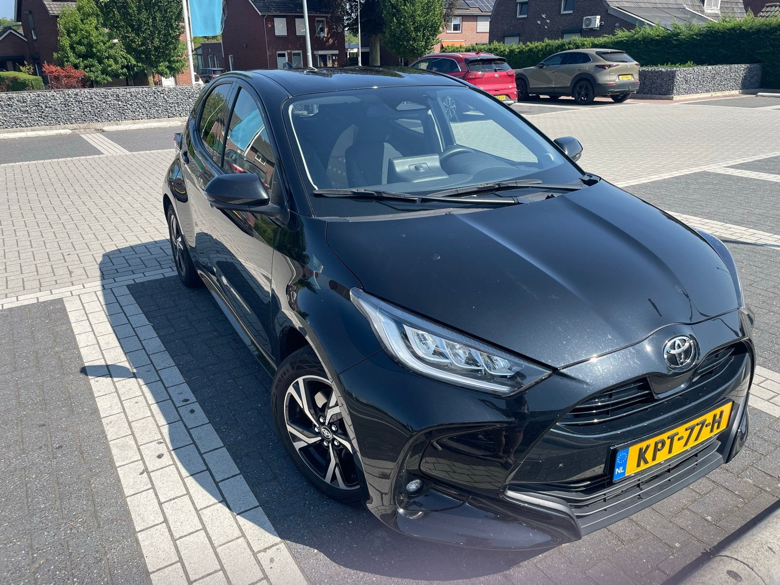 Toyota Yaris 1.5 Hybrid 116pk CVT 2024 Zwart, Euro 6, 450 kg, Zwart, 1490 cc