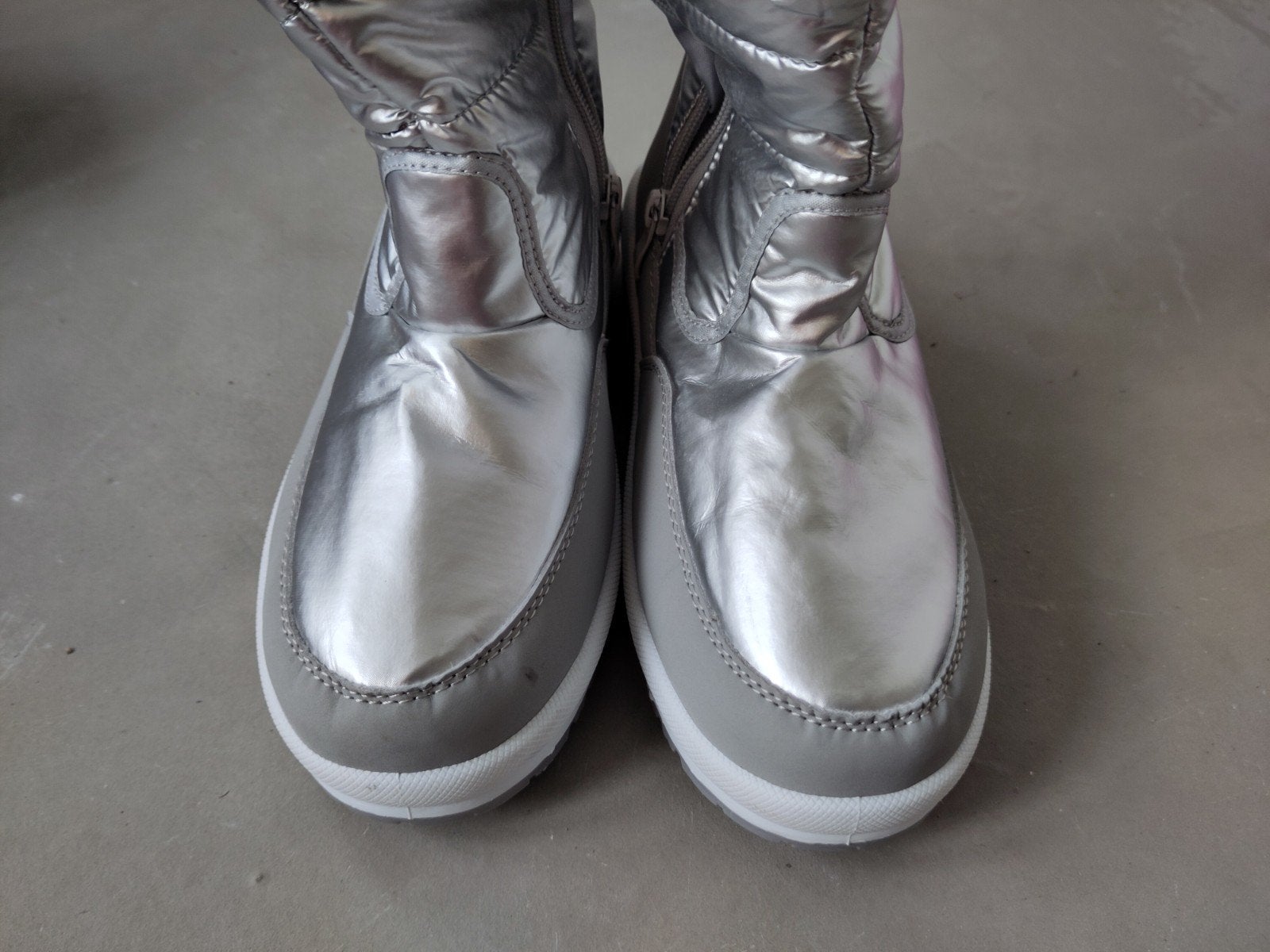 zilverkleurige snowboots maat 40 Scapino (valt als 39-40), Overige kleuren, Snowboots, Nieuw, Ophalen of Verzenden