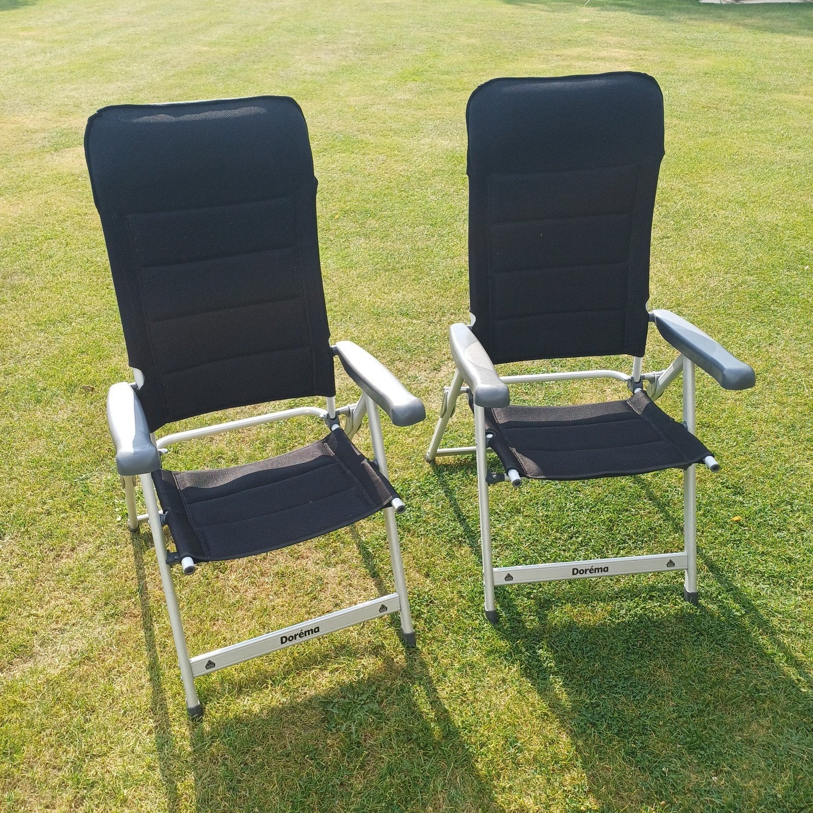 Dorema Campingstoelen met Voetenbanken - Zo goed als nieuw, Ophalen, Zo goed als nieuw, Campingstoel