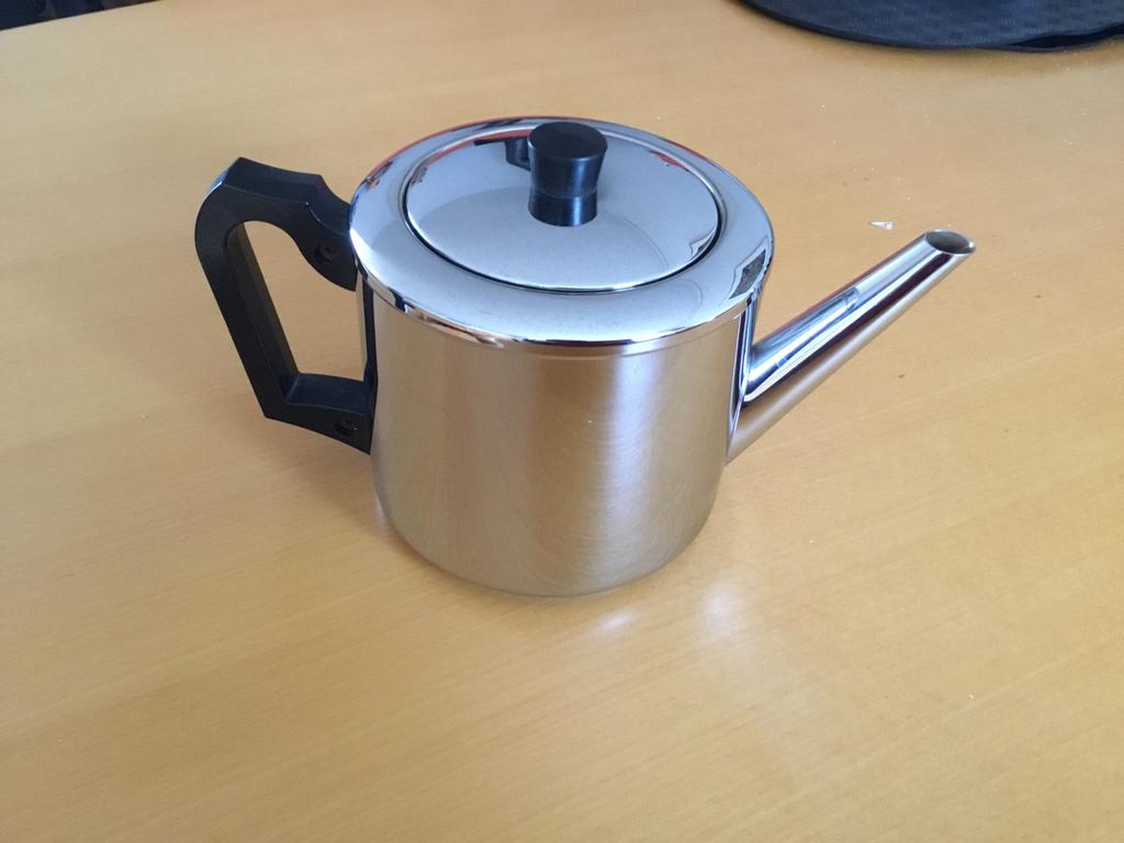 Bredemeijer theepot rvs, Theepot/fluitketel, Gebruikt, Bredemeijer, Zilver