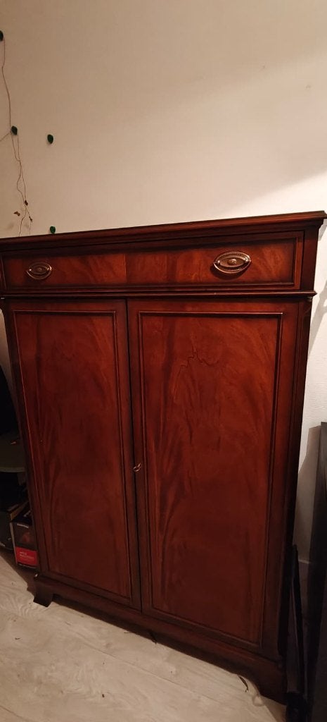 Heldense Secretaire kast kersenhout, Ophalen, Zo goed als nieuw, Engels