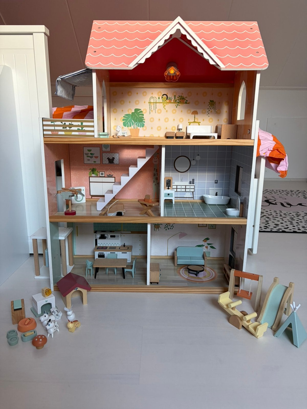 Poppenhuis, Kinderen en Baby's, Speelgoed | Poppenhuizen, Ophalen, Gebruikt, Poppenhuis