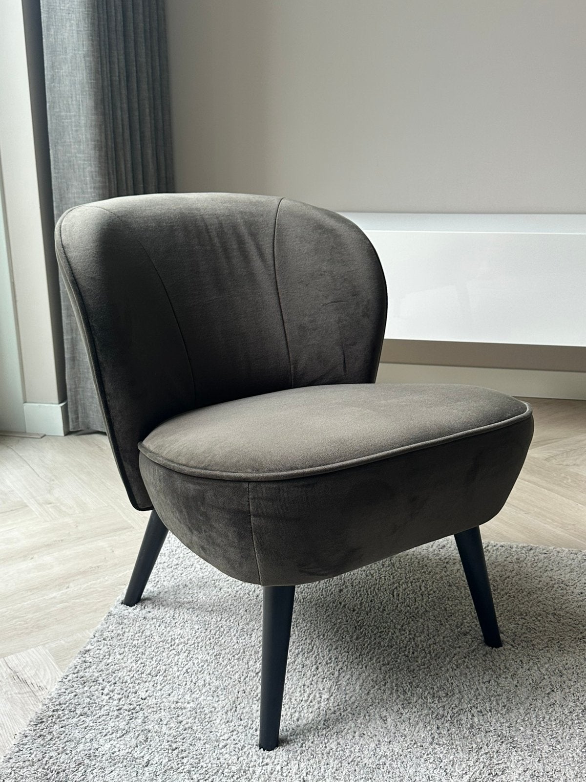 Woood Sara Fauteuil - Velvet warm groen, Ophalen, Zo goed als nieuw, Overige kleuren, Eén