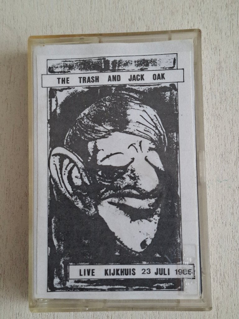 Extreem zeldzaam cassette PUNK ned.band TheTrash &Jack Oak, Cd's en Dvd's, Cassettebandjes, Ophalen of Verzenden, Gebruikt, Rock en Metal