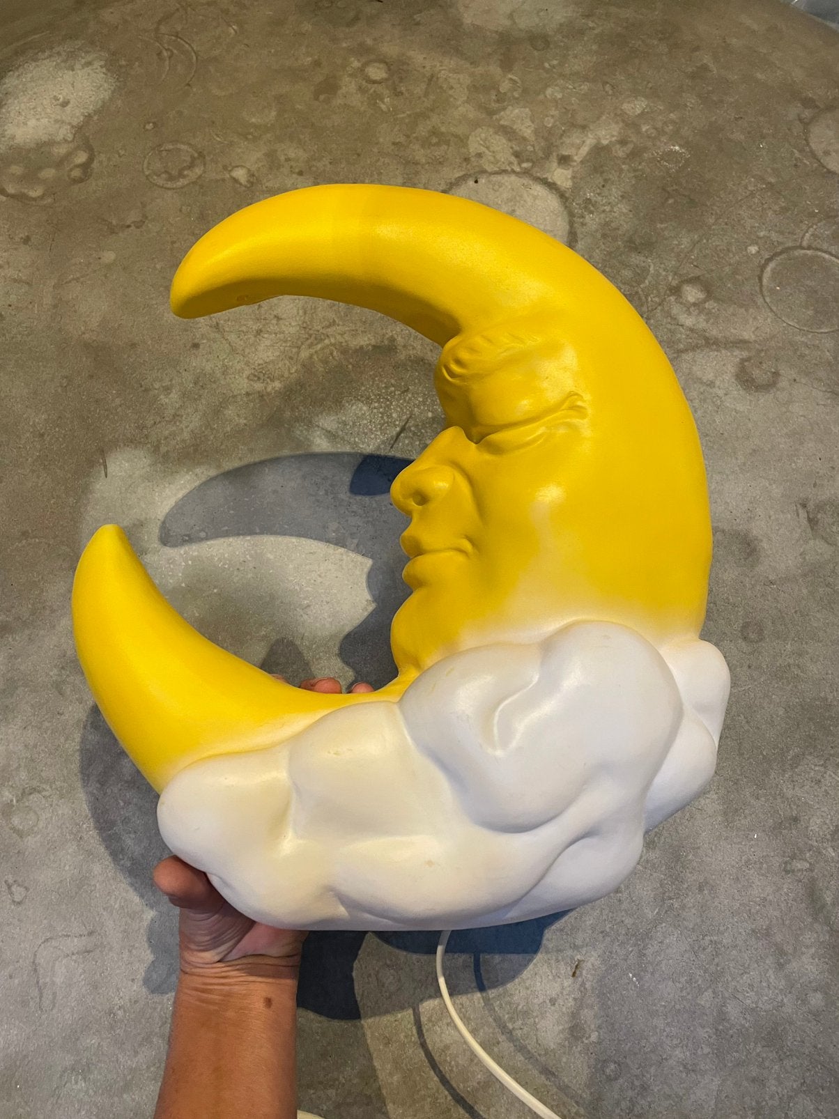 HEICO Iconic 1980’s MOON Lamp, Geel, Ophalen of Verzenden, Zo goed als nieuw, Ophangbaar
