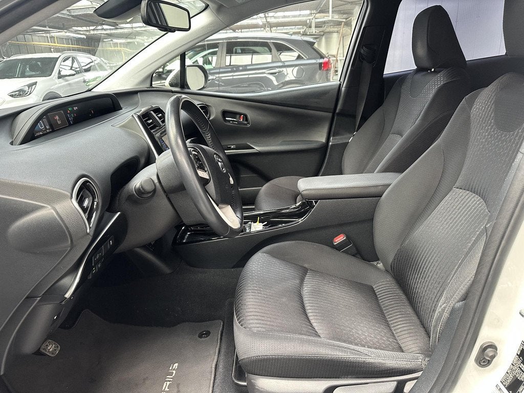 Toyota Prius 1.8 Executive, Auto's, Toyota, 28 km/l, Euro 6, Leder, Bedrijf