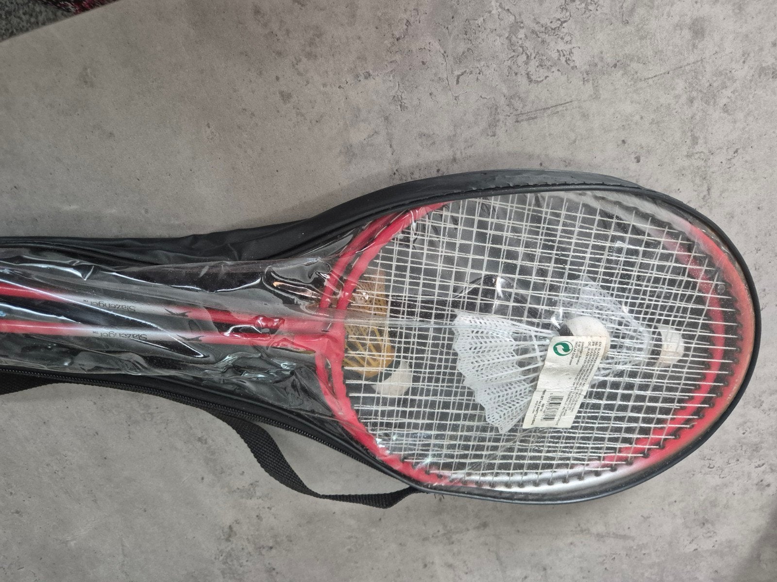 Badminton set met 3 shuttles, Ophalen of Verzenden, Zo goed als nieuw