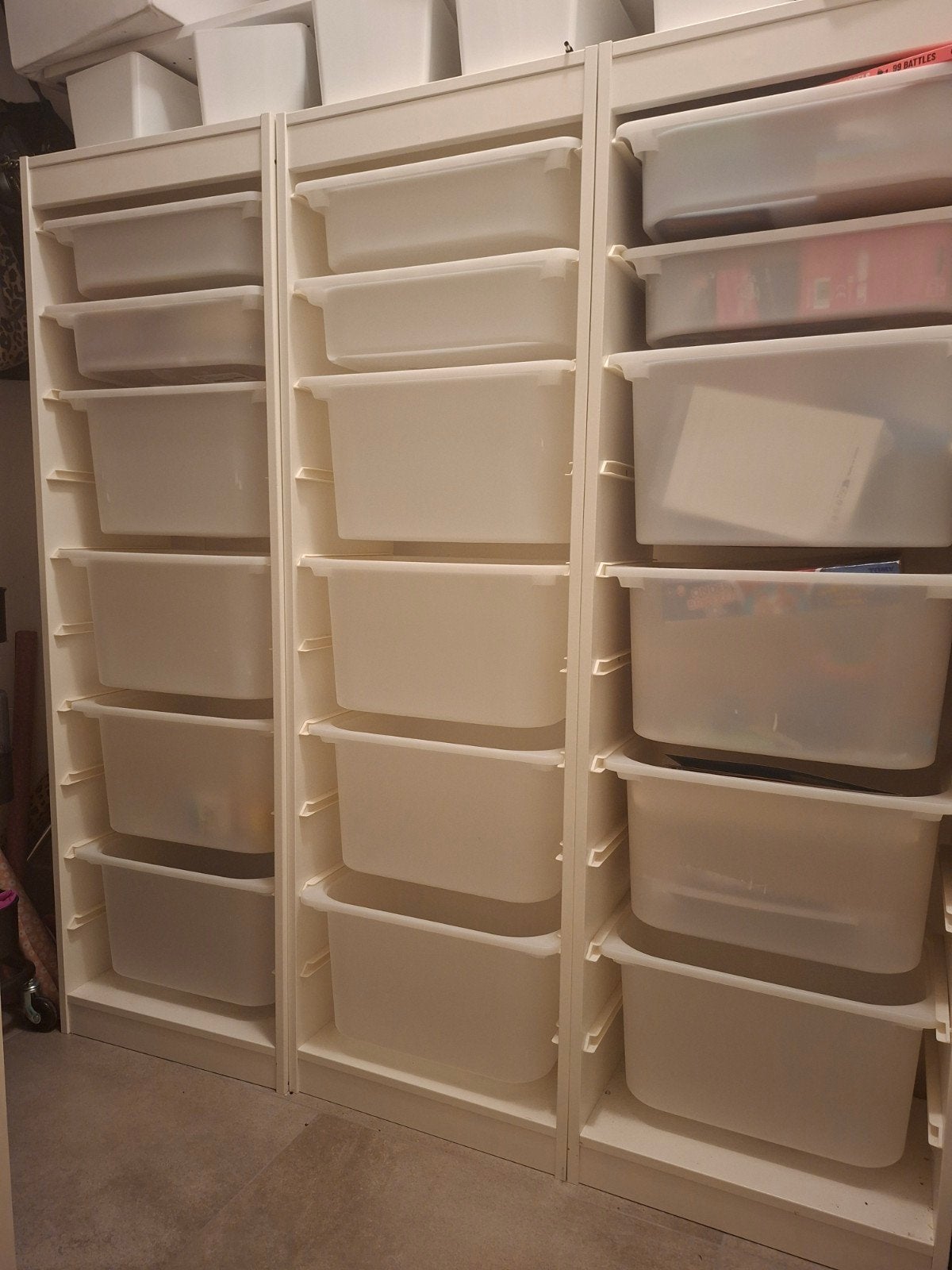3 x IKEA Trofast kast wit Hoog inclusief witte bakken, Ophalen, Zo goed als nieuw