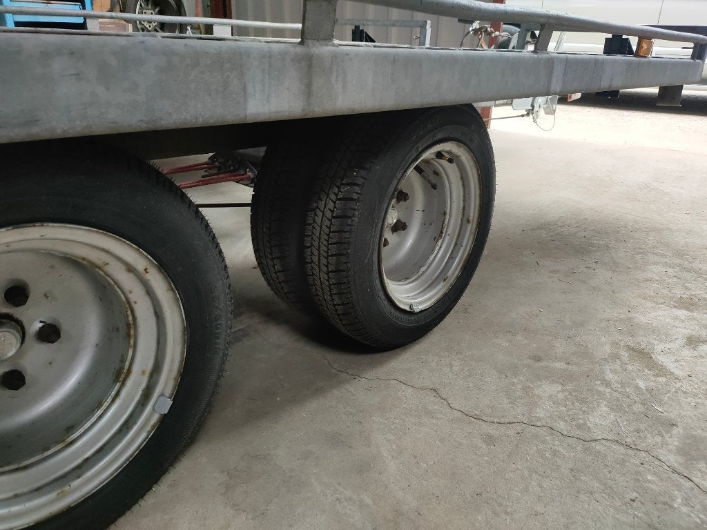 Gezocht Witteveen auto ambulance velgen, Auto diversen, Aanhangers en Bagagewagens, Ophalen, Gebruikt