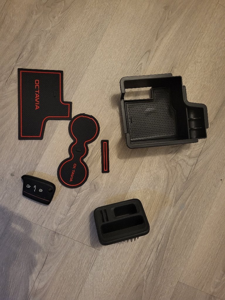 Skoda octavia 3 accesoires, Ophalen, Zo goed als nieuw