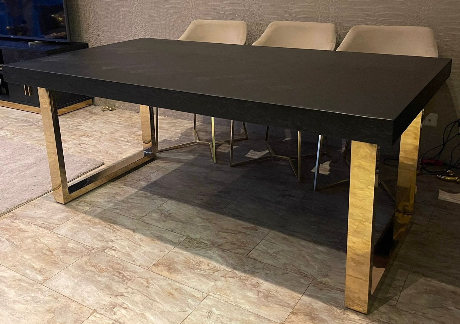 Eettafel Richmond Blackbone visgraat, Ophalen, 50 tot 100 cm, Zo goed als nieuw, Vijf personen of meer