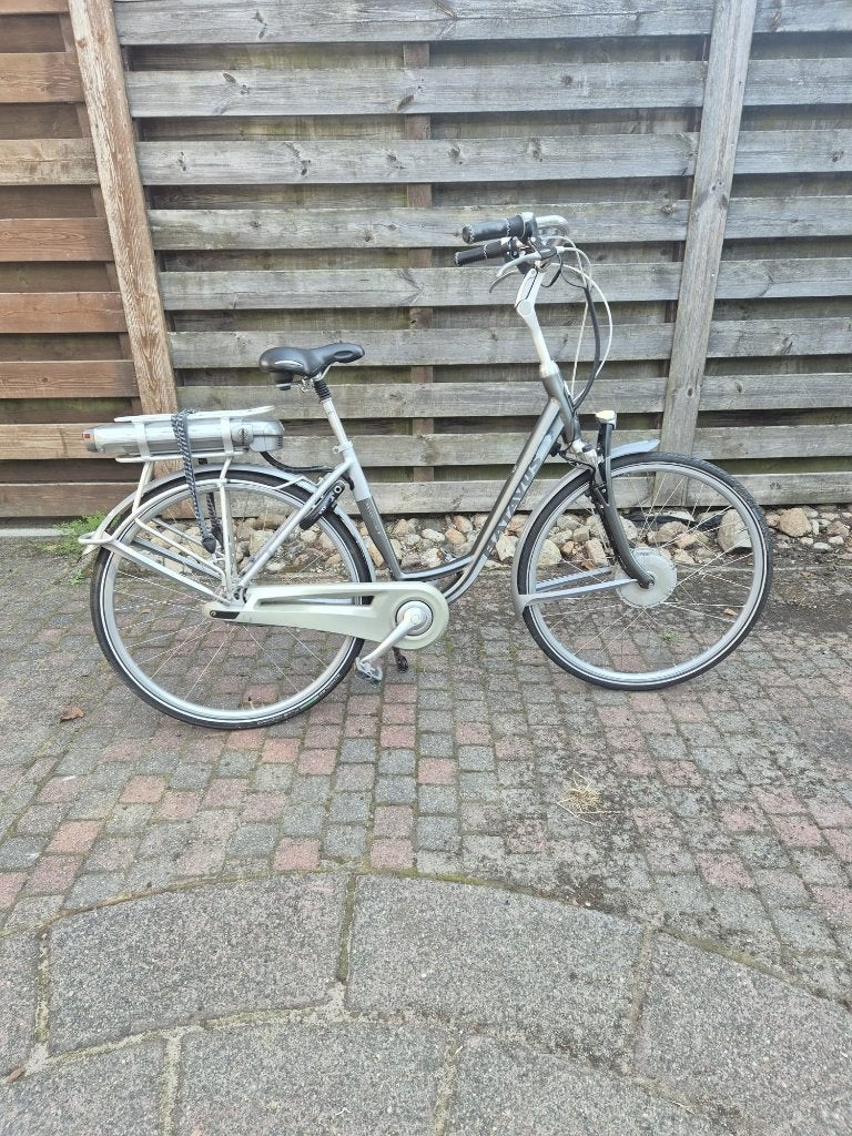 Nog een hele mooie Batavus Monaco E-Go 7 Elektrische fiets, Batavus, Ophalen of Verzenden, Zo goed als nieuw, 51 tot 55 cm