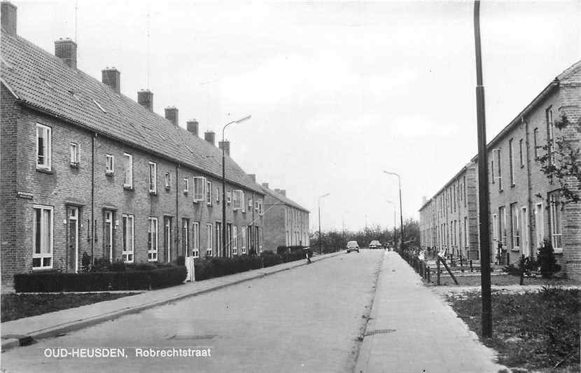 300-027-017 Oudheusden Robrechtstraat, Verzenden, Voor 1920, Noord-Brabant
