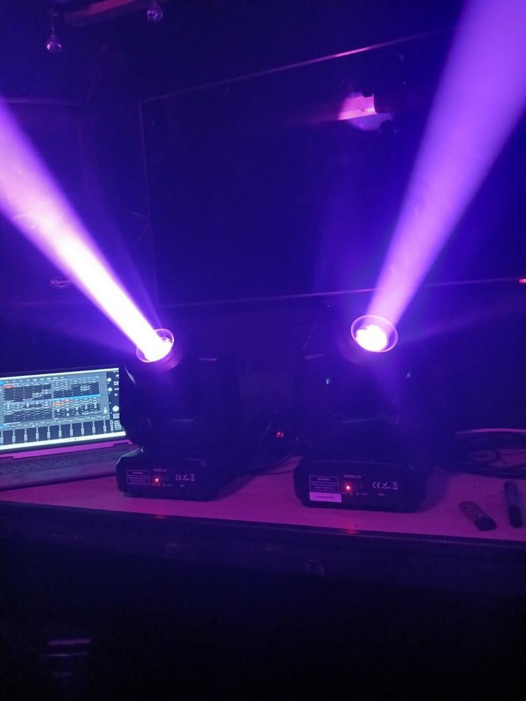 12x uking 120w movingheads, Ophalen, Zo goed als nieuw, Licht, Geluidgestuurd