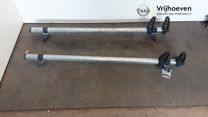 Dakdrager set van een Opel Combo (Combo 12-), Gebruikt, -, -, Opel