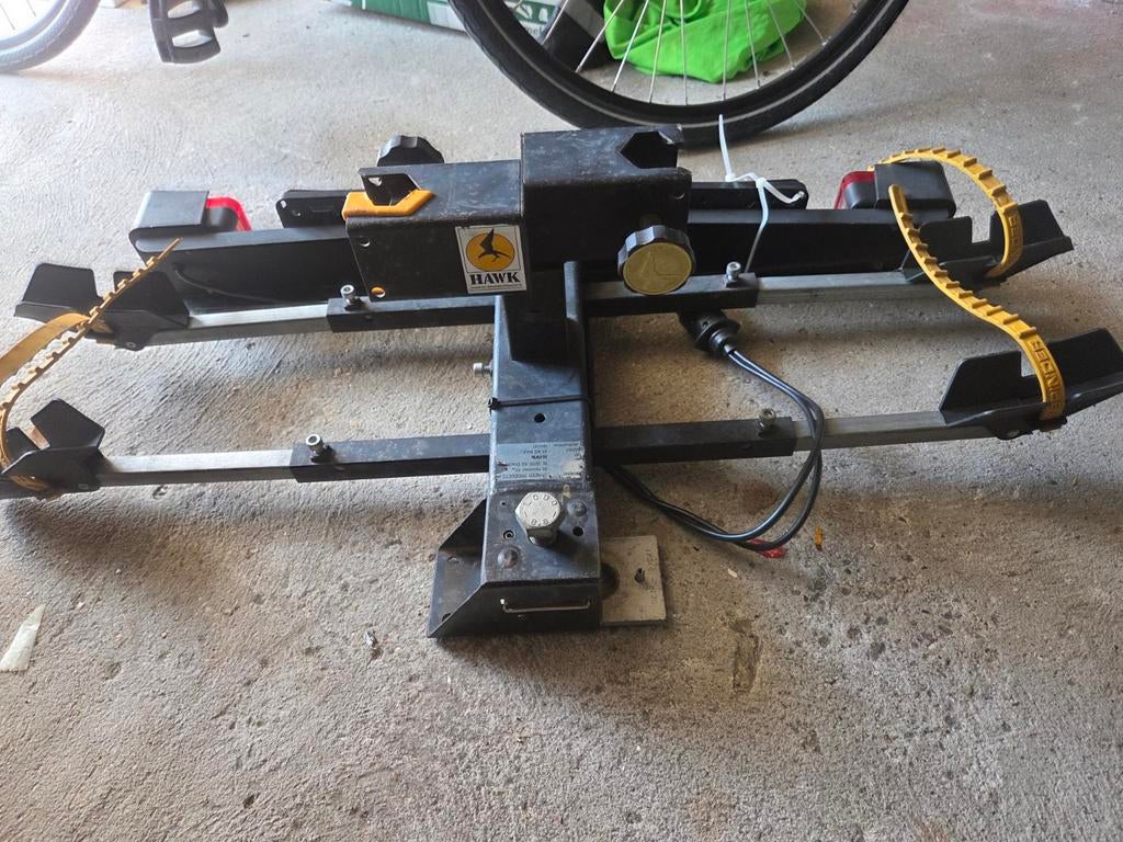 Stevige trekhaak fietsendrager voor 2 fietsen, Auto diversen, Fietsendragers, Ophalen, 2 fietsen, Gebruikt, Trekhaakdrager