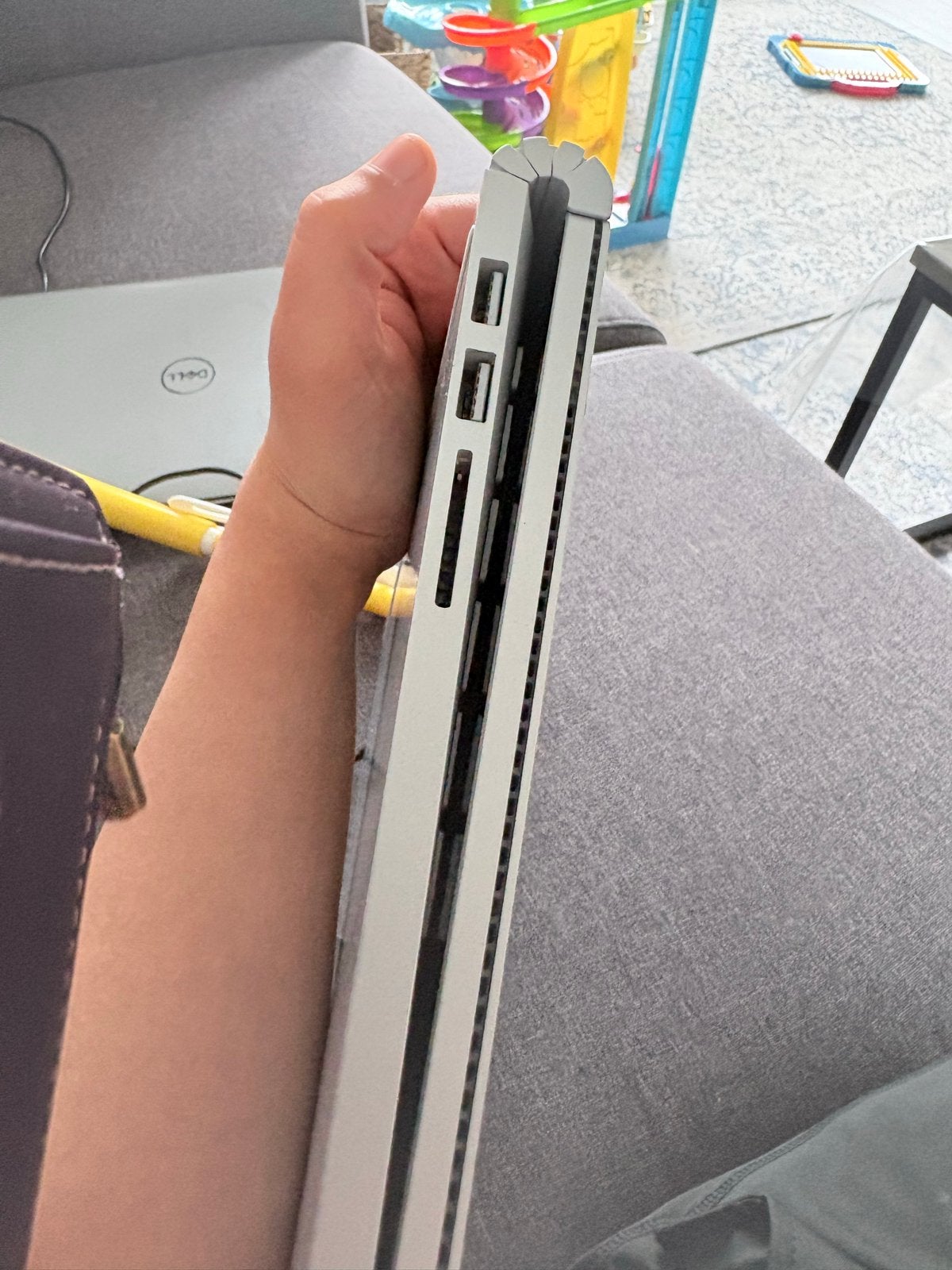Microsoft Surface Book 2 (2016) - Moet naar fabrieksinstelli, Gebruikt, 2 tot 3 Ghz, 13 inch, Met touchscreen