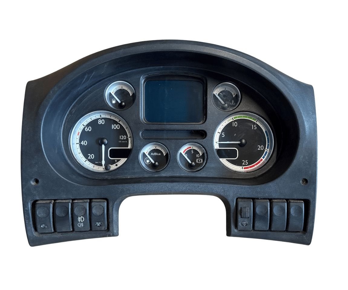 DAF XF105 INSTRUMENTENPANEEL DIP-4 CF/XF | GEBRUIKT | 178946, Gebruikt, Scania, -, -
