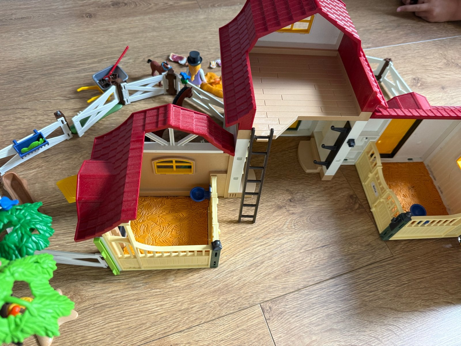 Playmobil paardenmanage - Niet compleet, wel speelplezier!, Kinderen en Baby's, Speelgoed | Playmobil, Gebruikt, Gebouw, Losse onderdelen