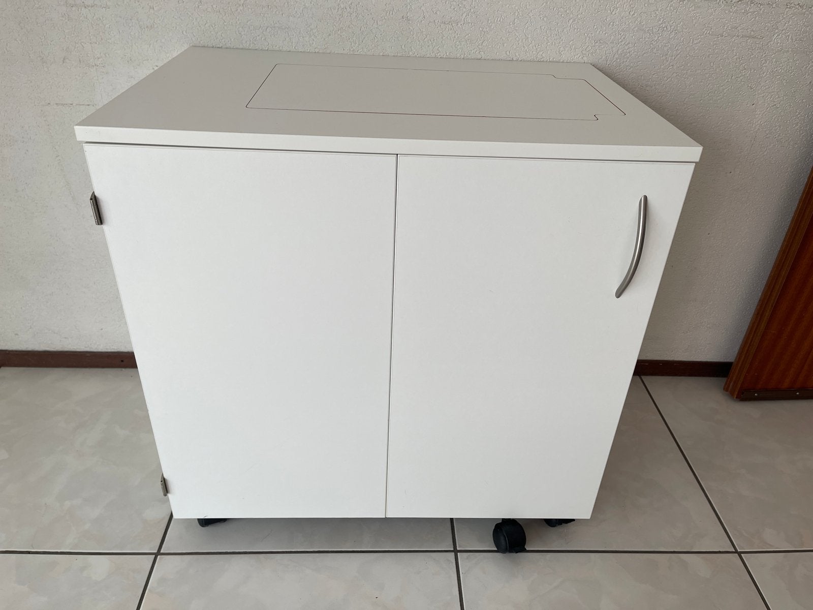 Naaimachinetafel - Handige Opbergoplossing op Wieltjes, Hobby en Vrije tijd, Ophalen, Gebruikt, Toebehoren, Overige merken