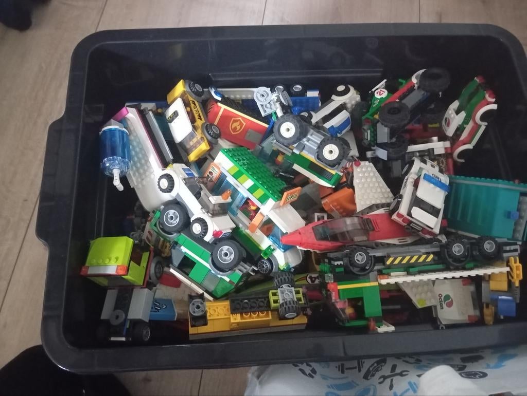 Verschillende lego auto's vliegtuigen vrachtwagen en meer, Ophalen, Inclusief extra onderdelen, Lego, Accessoire